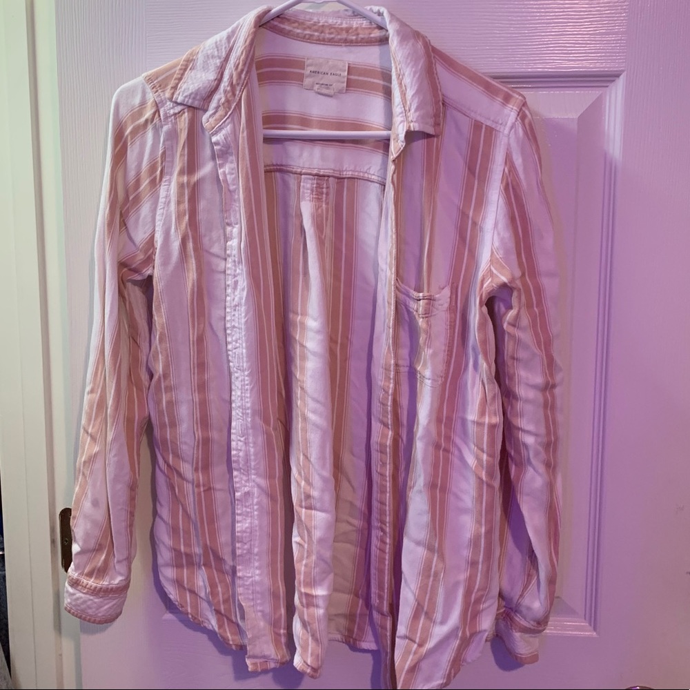 American Eagle button-up